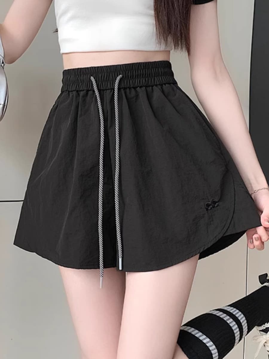 ショートパンツ ふんわりシルエット巾着ショートパンツ