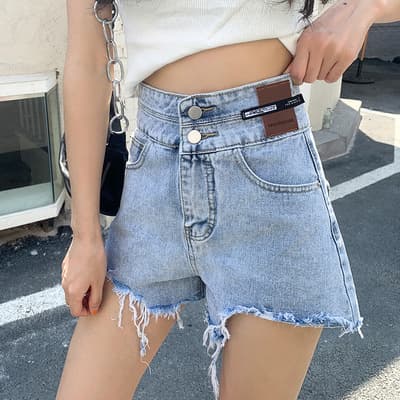 ダメージ加工ルーズショートパンツ