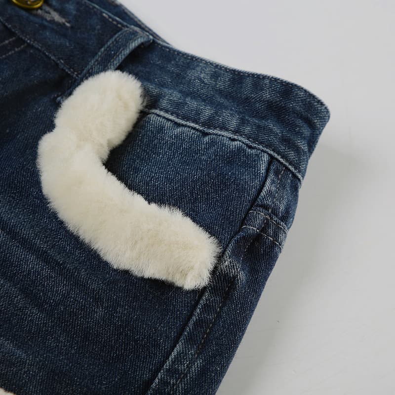 もこもこ裏ボアデニムショートパンツ