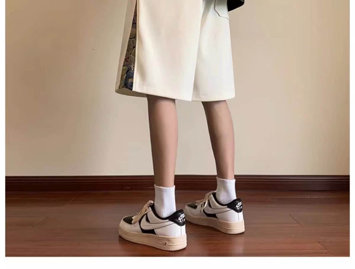 ショートパンツ 生成です