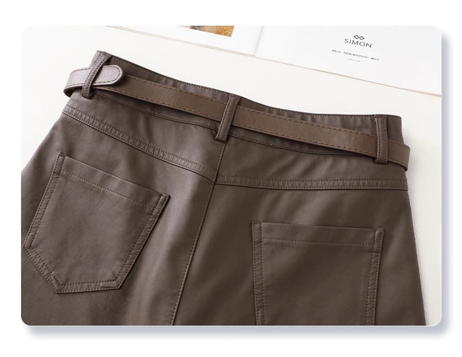 ベーシック合皮ベルト付きショートパンツ