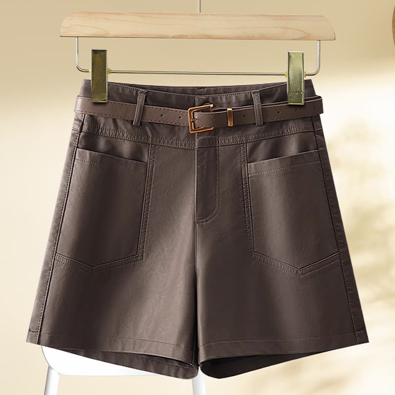 ベーシック合皮ベルト付きショートパンツ