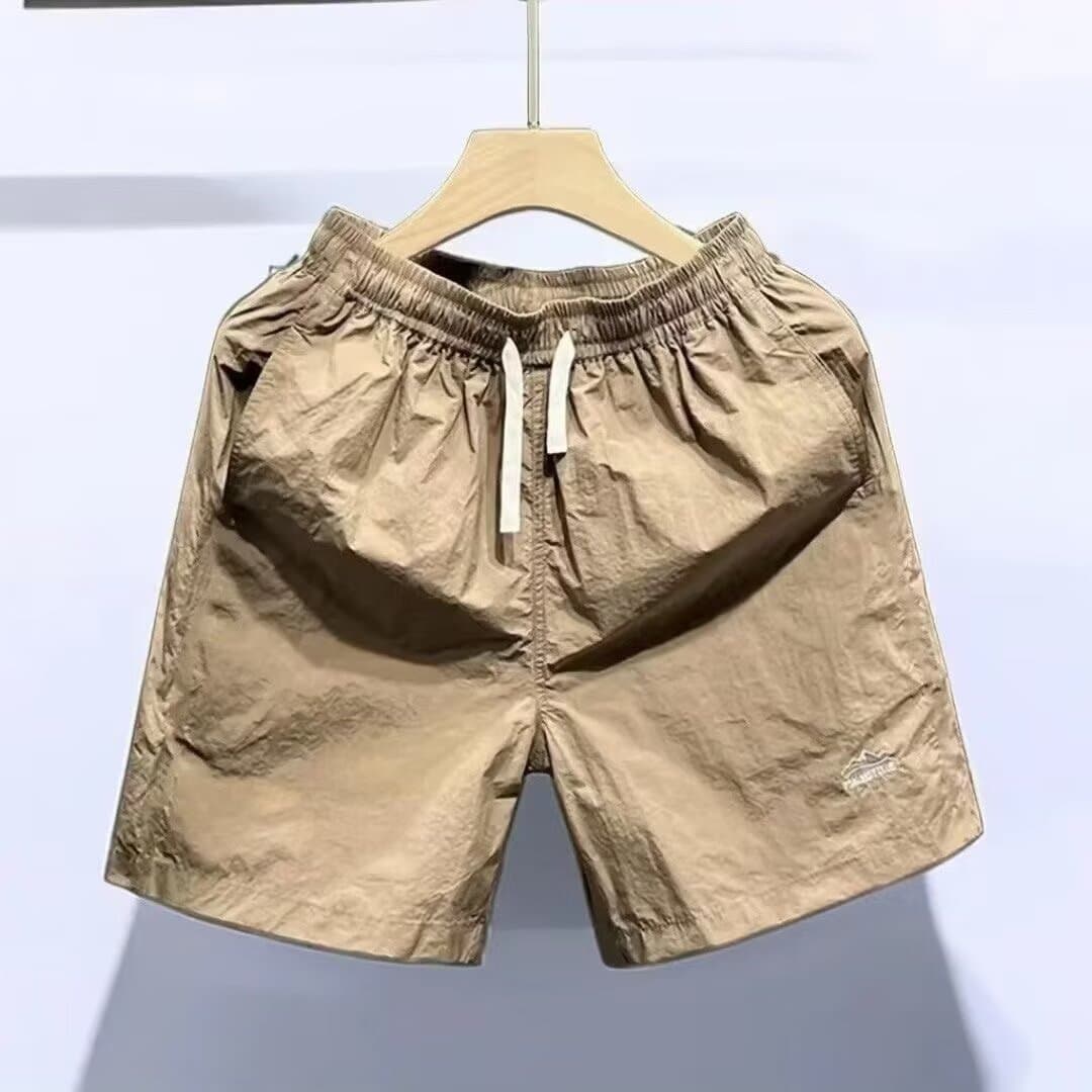 アウトドア軽量ショートパンツ