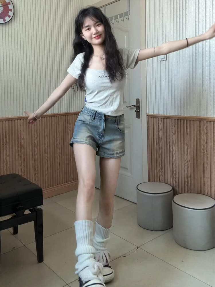 ショートパンツ ヴィンテージ風ロールアップショーツ