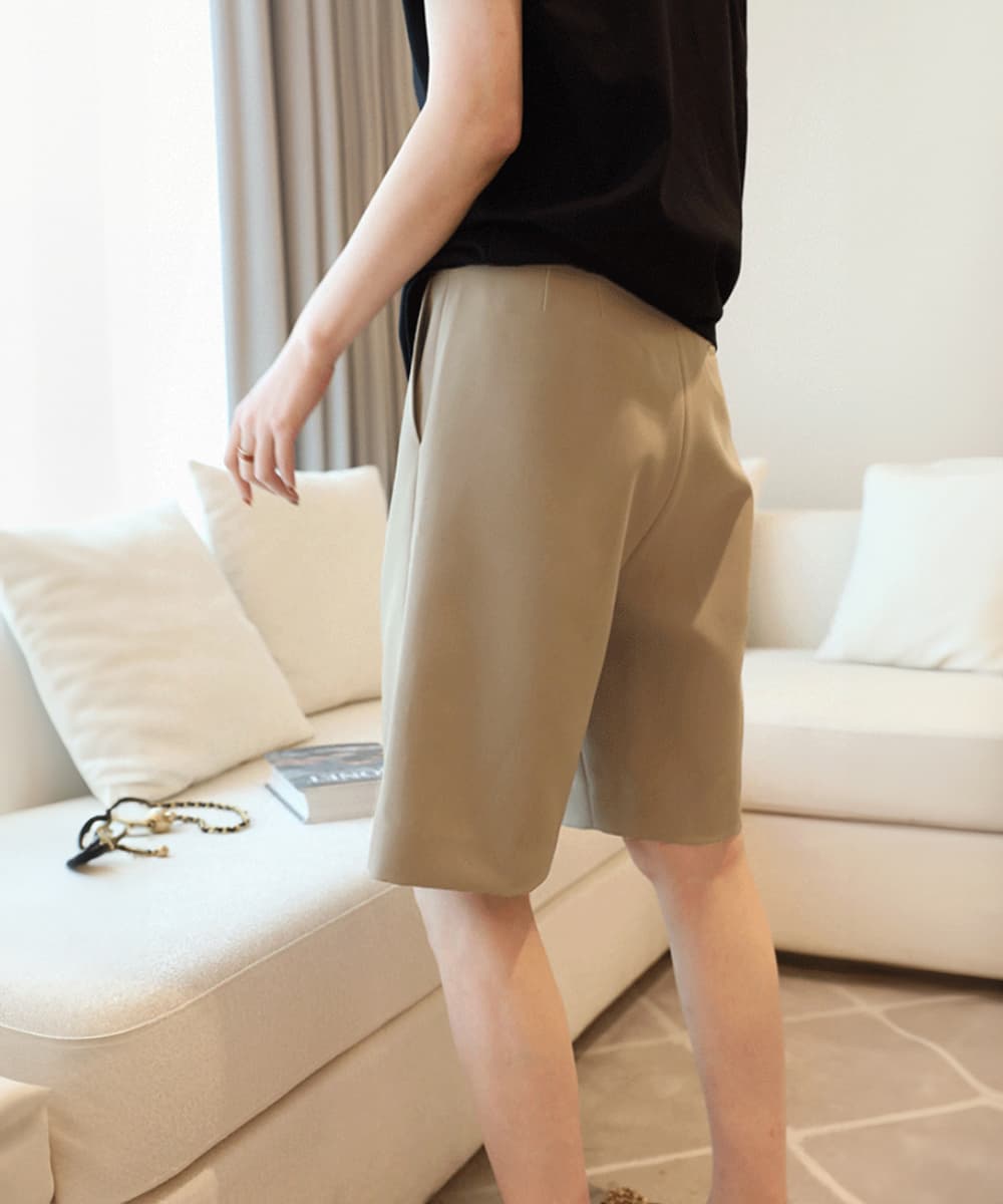 レディース ハイウエスト タックショートパンツ 美脚効果