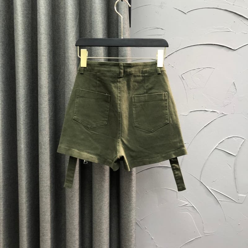 ショートパンツ デザインジッパー付きミニスカート風ショートパンツ