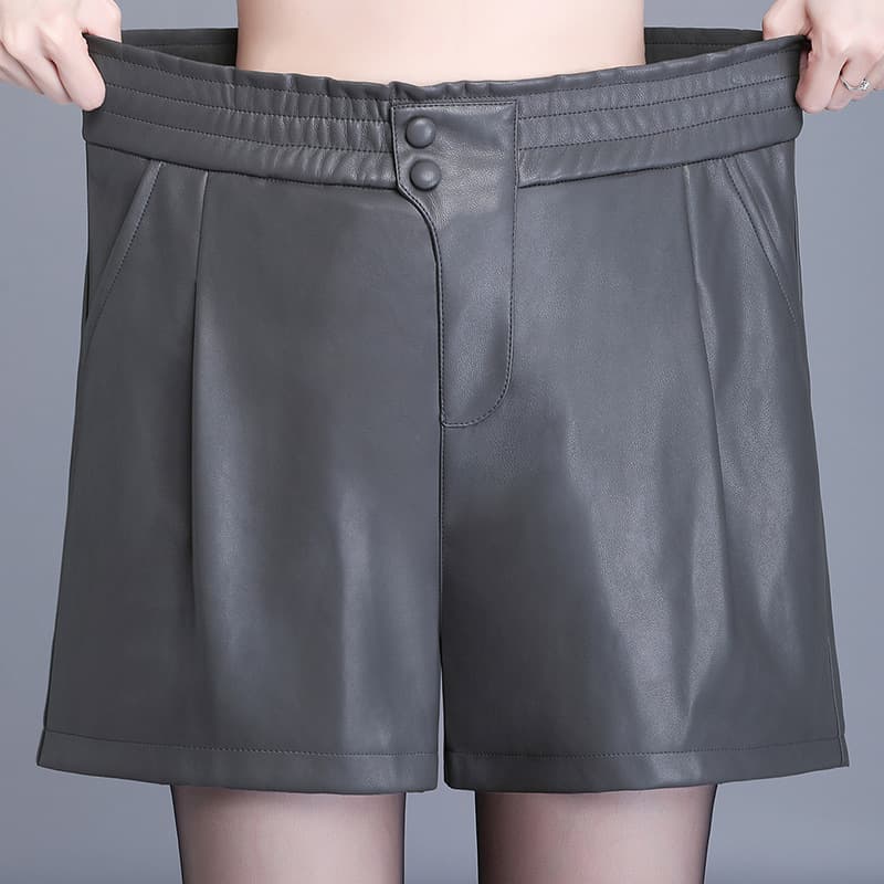ウエストゴム合皮ワイドショートパンツ