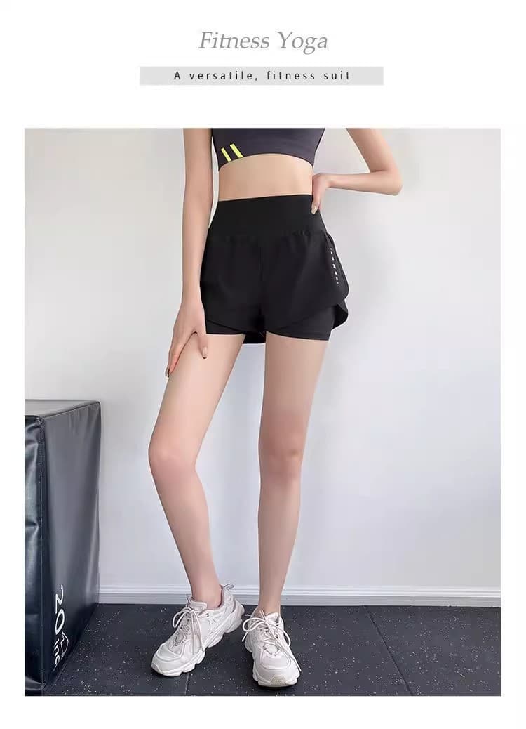 ショートパンツ 二層構造ポケット付きスポーツショーツ