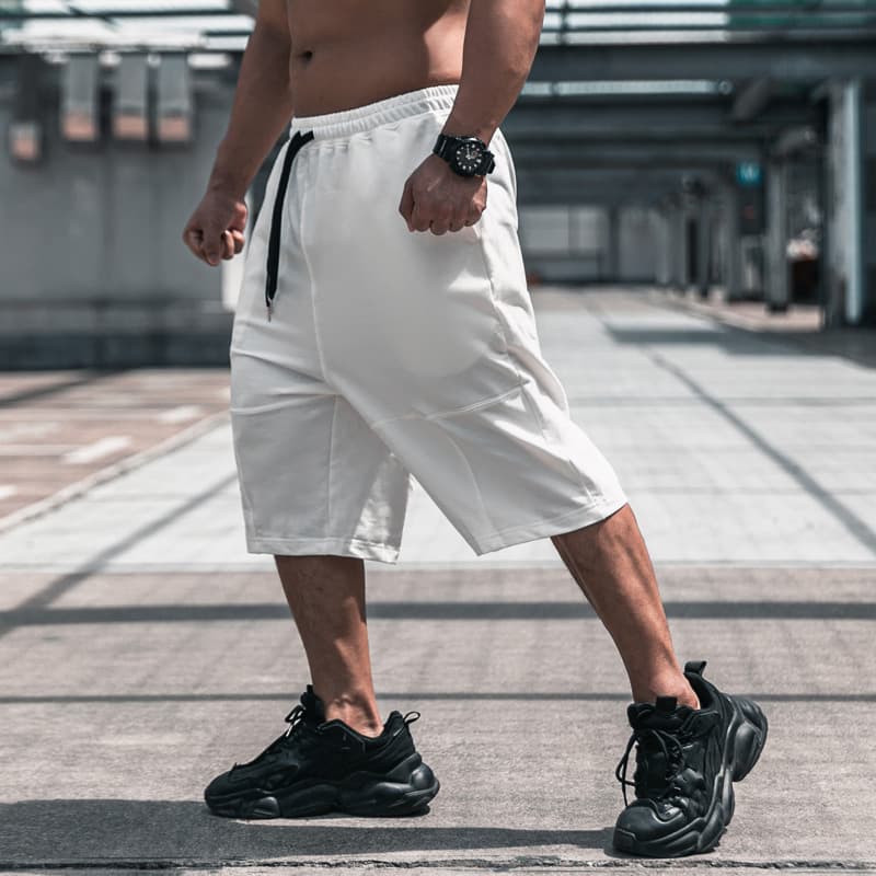 ショートパンツ ストレッチ機能付き七分丈リラックスパンツ