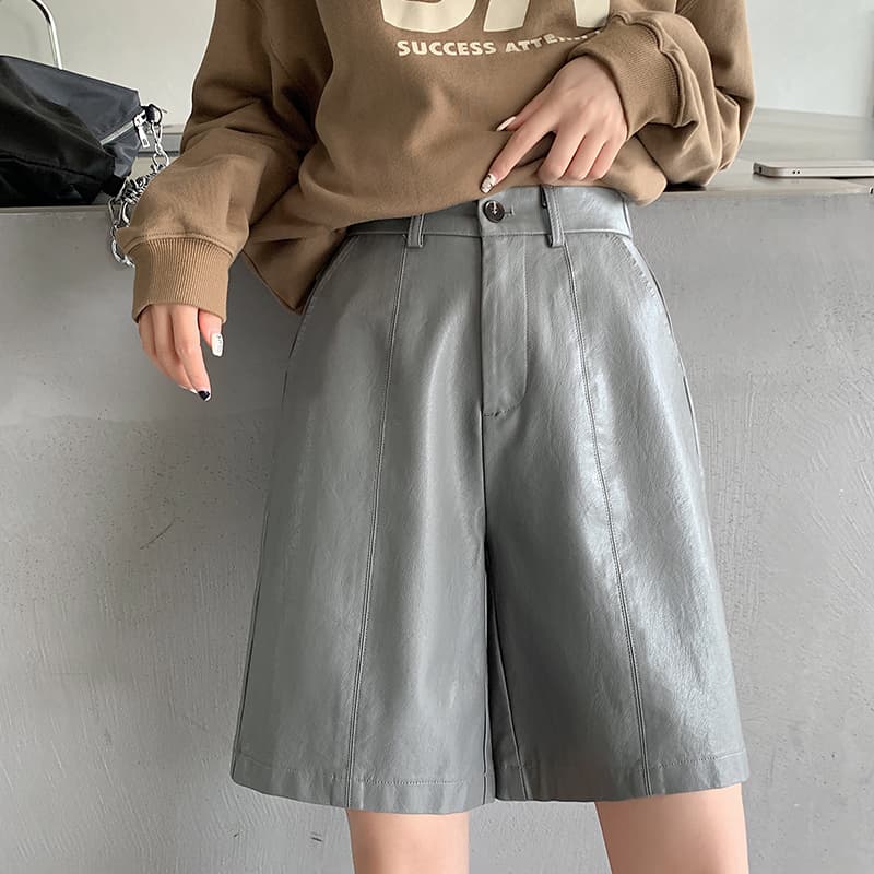 ショートパンツ 上品フェイクレザーハーフパンツ