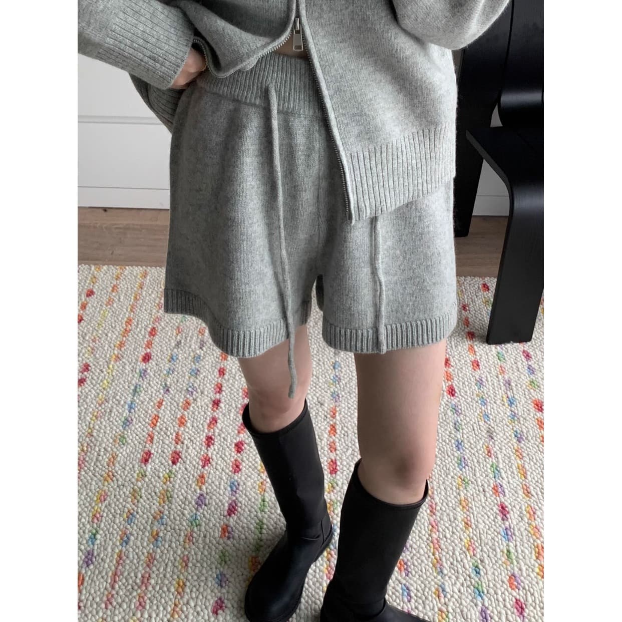 ゆったりニットルームショートパンツ