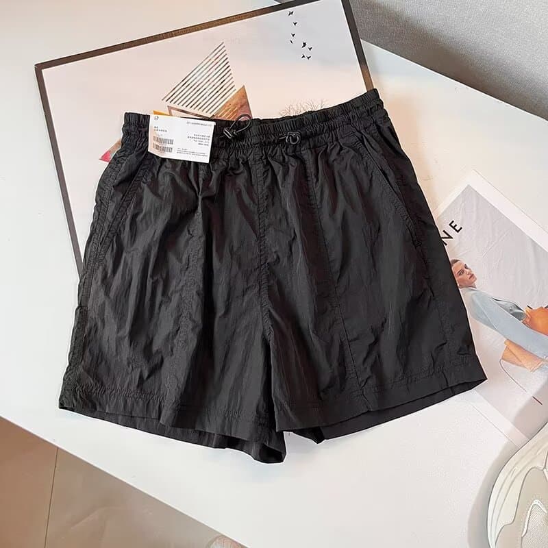 リラックスギャザーショートパンツ