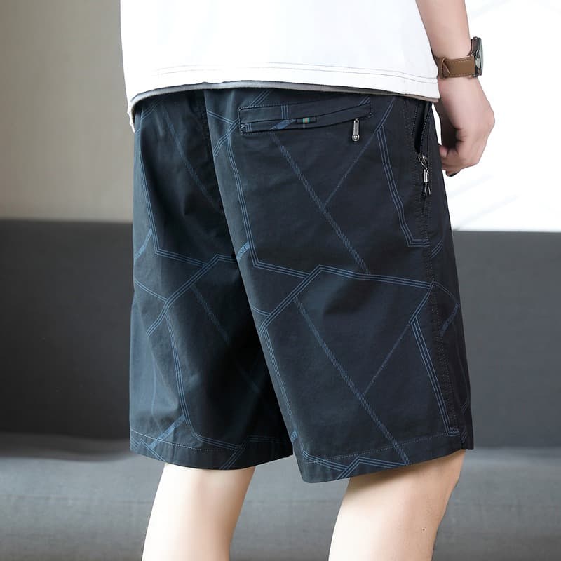 幾何学模様ショートパンツ