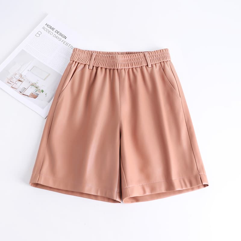 ウエストゴムレザー調ショートパンツ